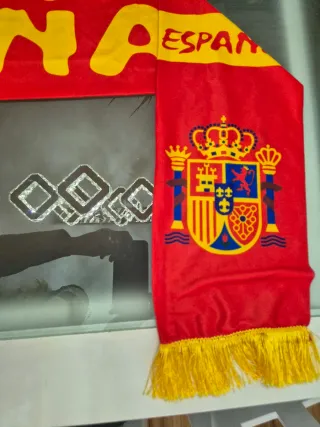 Bufanda España con Escudo y Flecos