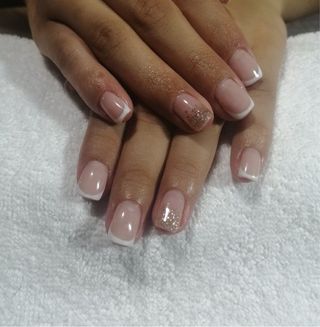 Uñas a domicilio Madrid