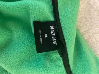Chaqueta Polar Blaze Beat Verde y Negra
