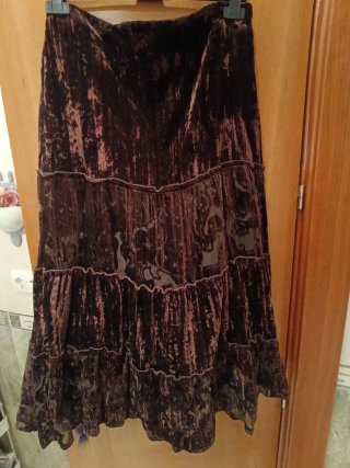Falda terciopelo marrón y encaje talla 42