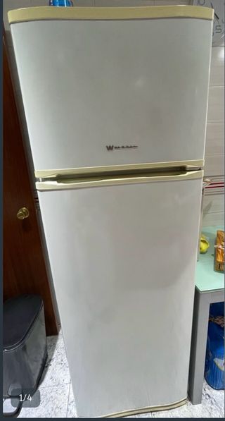 Nevera Westinghouse Blanca