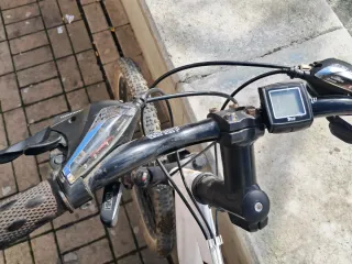 Bicicleta de Montaña Blanca con Silla Infantil
