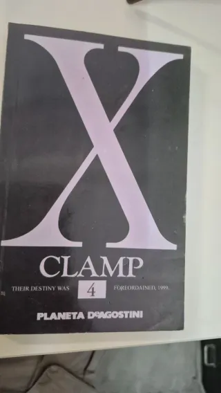Manga X de clamp volumen 4