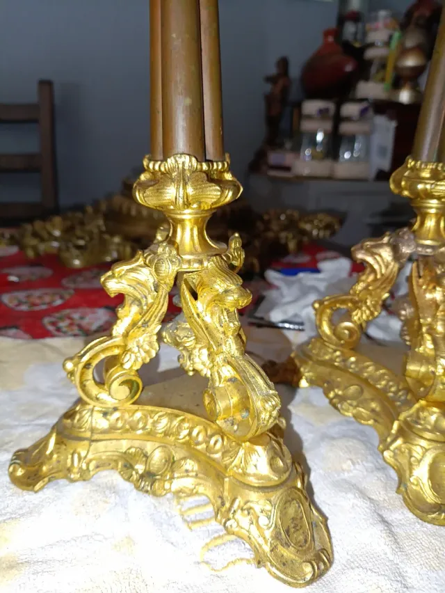 Candelabros estilo Imperio dorados