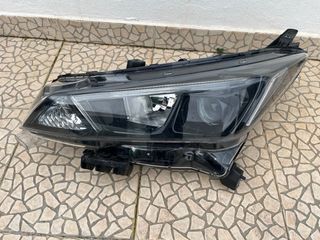 Farol Esquerdo Nissan Leaf ZE1 – Original