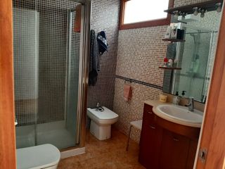 CASA ADOSADA UNIFAMILIAR EN MANRESA