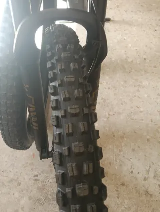 Cubiertas Maxxis Minion DHR II 29x2,40 tubules