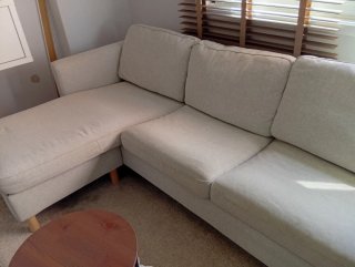 Sofá Ikea 3 plazas con chaiselongue beige