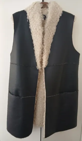 Chaleco largo polipiel y borrego