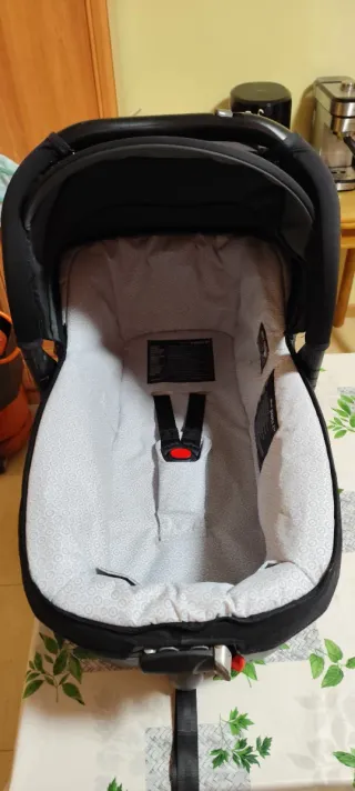 Silla de bebé con capazo