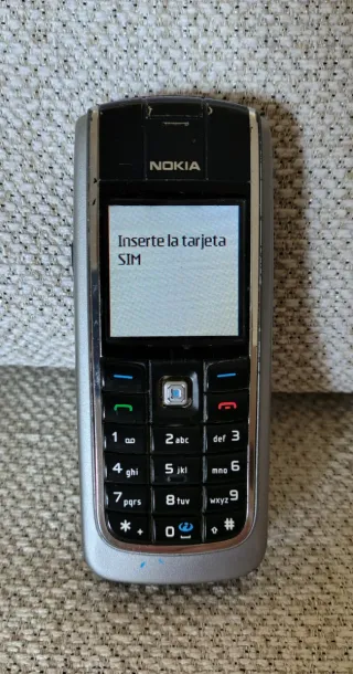 Teléfono Móvil Nokia 6021 Negro/Plateado