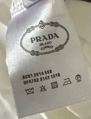 Camiseta Prada Talla L Blanca Etiquetas Originales