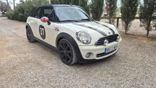 MINI Cabrio 2011