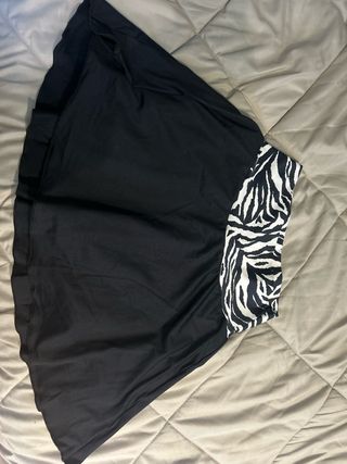 Falda Padel Negra con Estampado Cebra