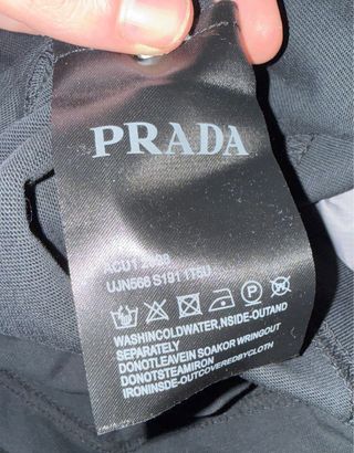 Camiseta Prada Talla L Etiquetas Originales