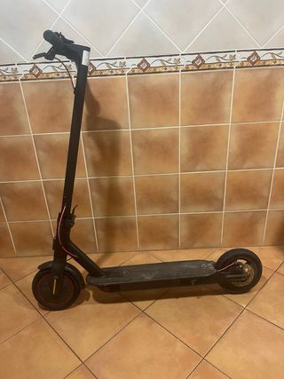 Patinete Eléctrico Negro