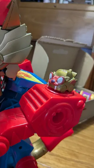 Superthings robot tigre Robot tiger Con muñeco