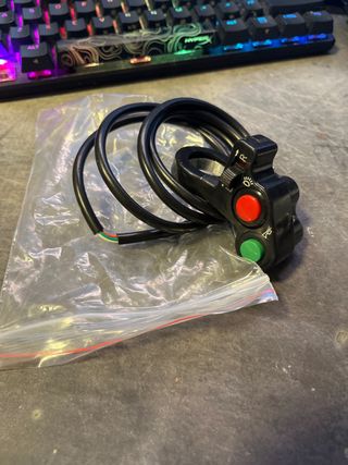 Interruptor patinete con bocina