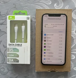 Impecable iPhone 12 Pro de 256GB y 100% de bateria