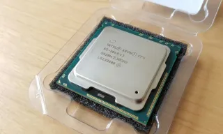 Intel Xeon E5-2669 v3 CPU 12 Núcleos