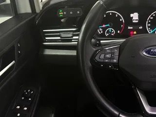 Ford Grand Tourneo Connec 2023