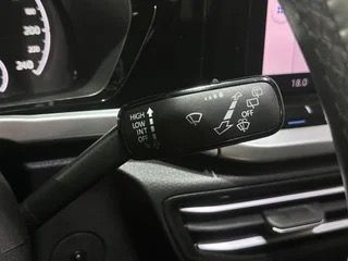 Ford Grand Tourneo Connec 2023