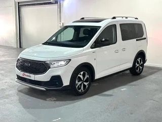 Ford Grand Tourneo Connec 2023