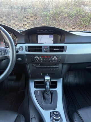 BMW E92 320cd x-drive. *historial*