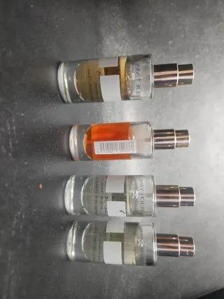 Lote 4 mini perfumes Yodeyma