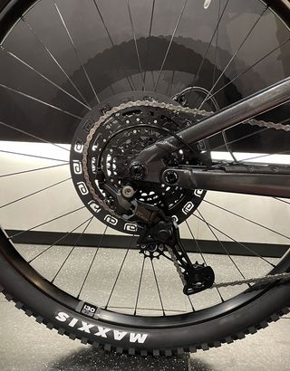 FOCUS THRON2 6.6 - PROMOCIÓN - Todas las Tallas