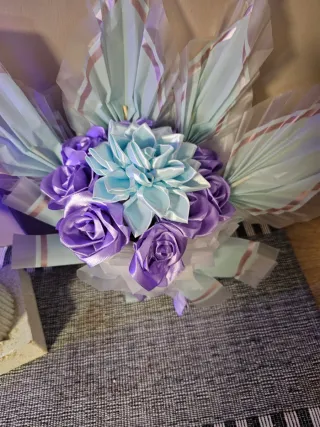 Ramos de flores de tela hechos a mano