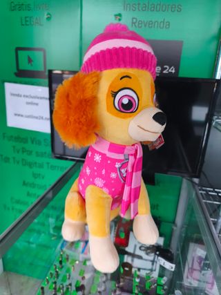 Peluche Patrulha Pata Skye Inverno 45cm