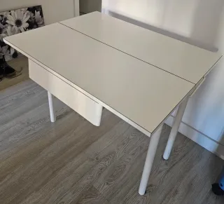 Mesa extensible blanca