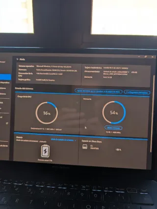 ASUS Zenbook 14 OLED i5-1340P. IMPECABLE. CAMBIO