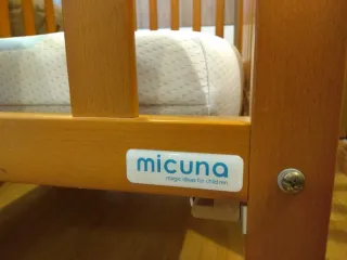 Cuna de madera "Micuna"