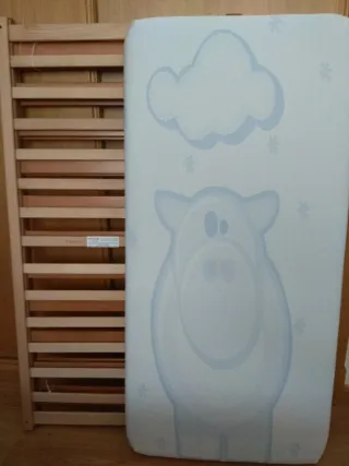 Cuna de madera "Micuna"