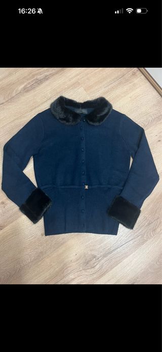 Chaqueta punto cuello pelo azul Talla M
