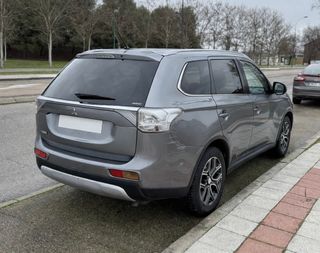 Mitsubishi Outlander 2015