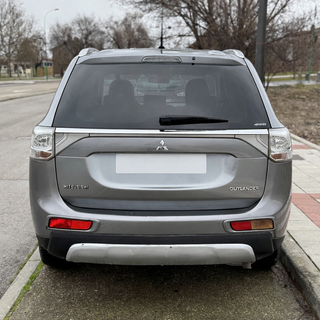 Mitsubishi Outlander 2015