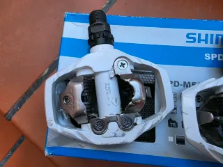 Pedales Shimano PD-M530 Blancos