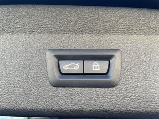 BMW X1 sDrive 18i 136cv Automático (Techo Solar panorámico)