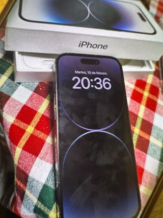 iPhone 14 Pro 256 GB Nuevo biene con su caja