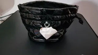 Pochette nera lucida