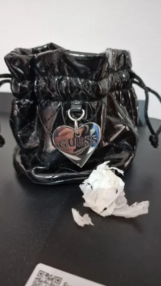 Pochette nera lucida