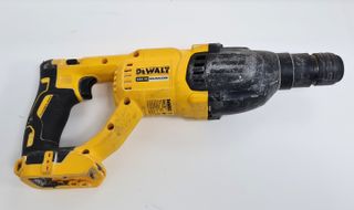 DEWALT Martillo Perforador DCH133 Batería 18V 5.0A