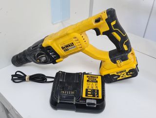 DEWALT Martillo Perforador DCH133 Batería 18V 5.0A