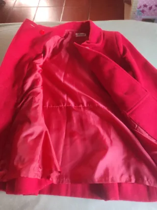 Abrigo rojo niña Miranda talla 6