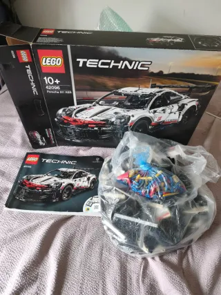 LEGO Technic Porsche 911 RSR 42096
