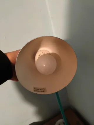 Lámpara de escritorio metálica azul y gris