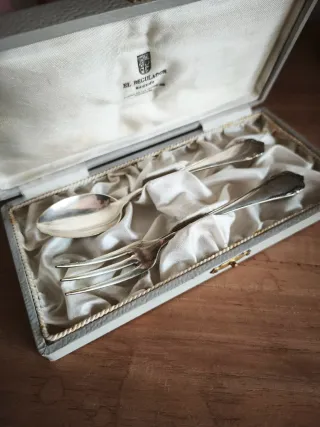 Cubiertos de plata Bagués